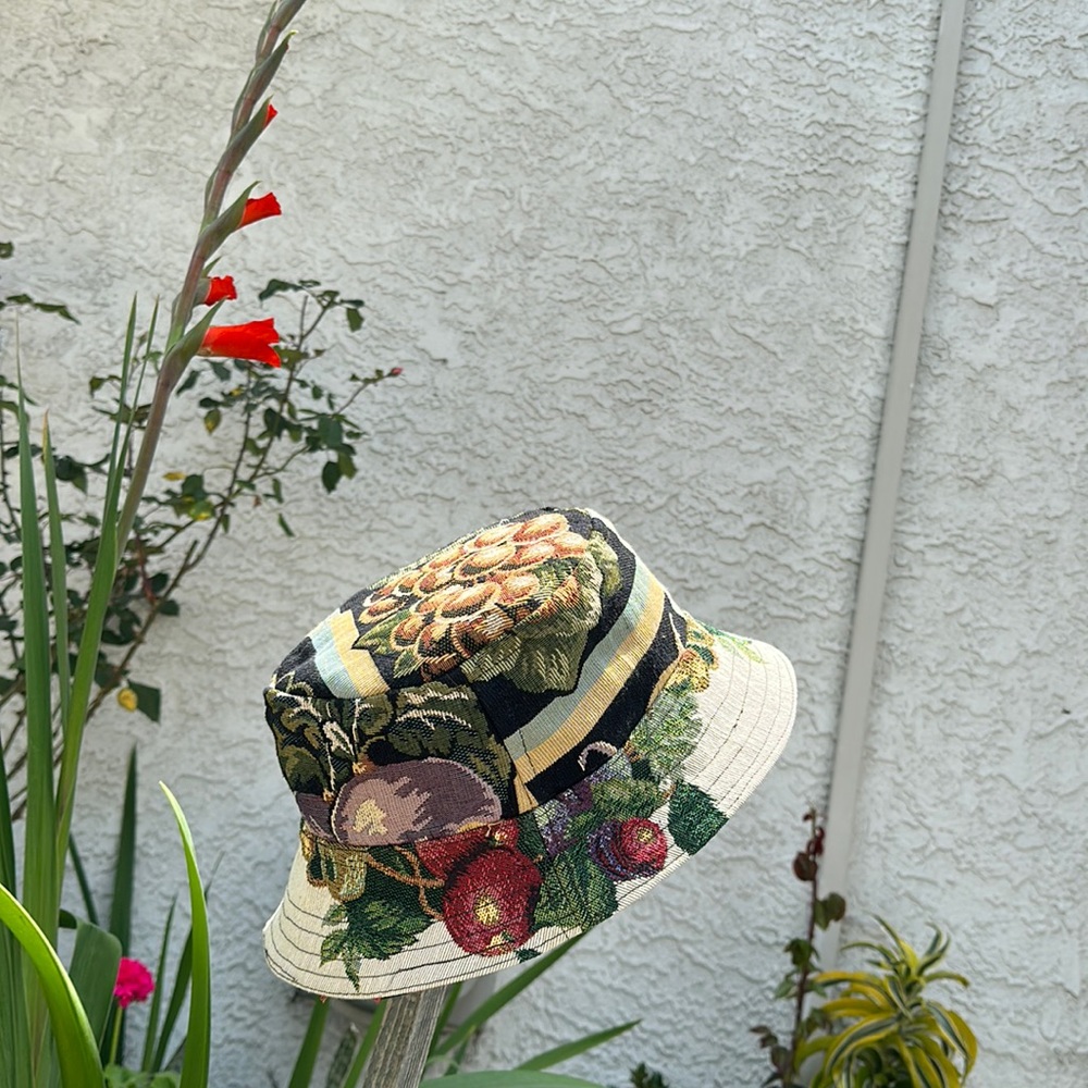 Bucket hat large unisex reversible navy tie dye and fruits on the other side